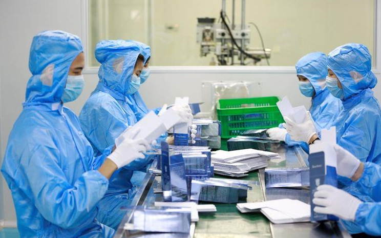 化妝品工廠的生產(chǎn)狀況